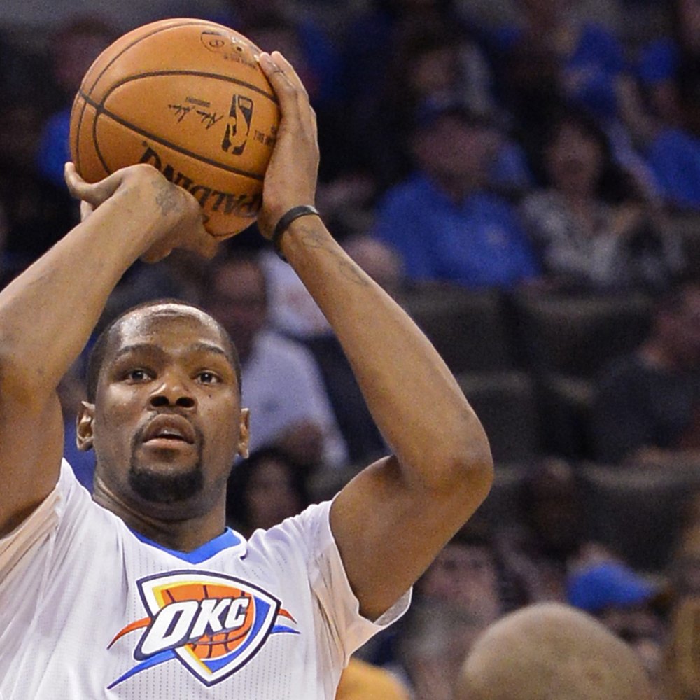 Oklahoma City Thunder se impuso a San Antonio Spurs en duelo de candidatos de la NBA