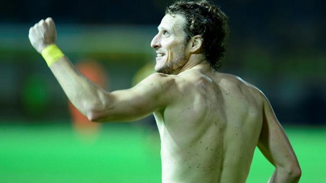 Peñarol apabulló a River Plate en la inauguración del Estadio Campeón del Siglo