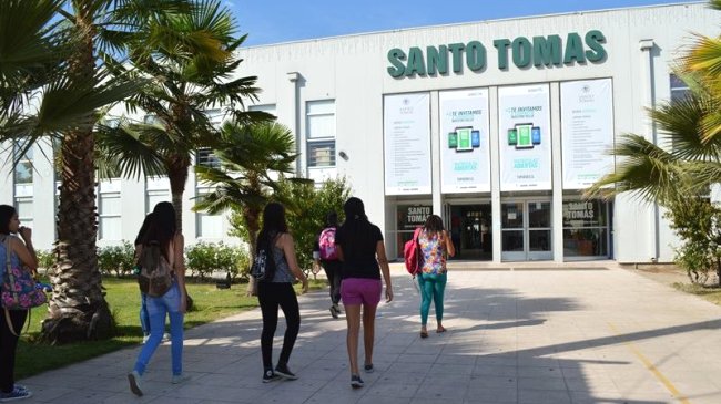 Sernac demandó a cuatro universidades privadas por cláusulas abusivas