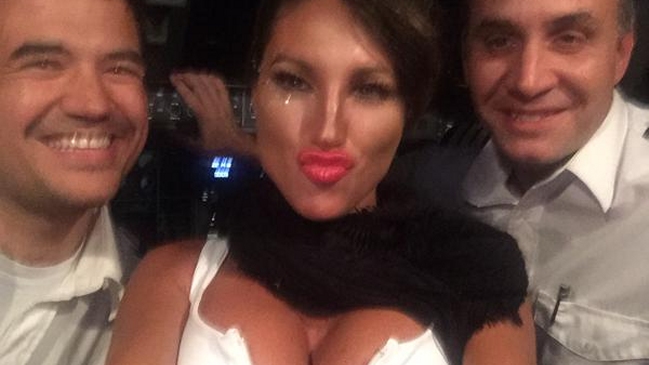 Justicia argentina confirmó procesamiento de vedette que pilotó un avión