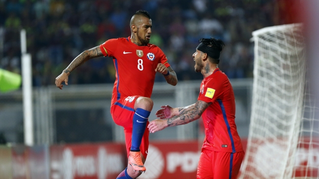 Seleccionados chilenos desataron su alegría en las redes sociales