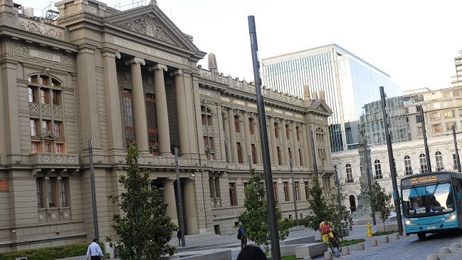 Fisco pagará casi 2.000 millones en indemnizaciones a ex presos políticos