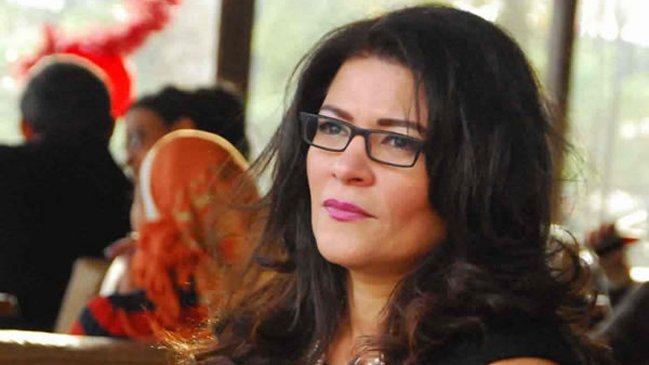 Tribunal confirmó tres años de cárcel a escritora egipcia por 