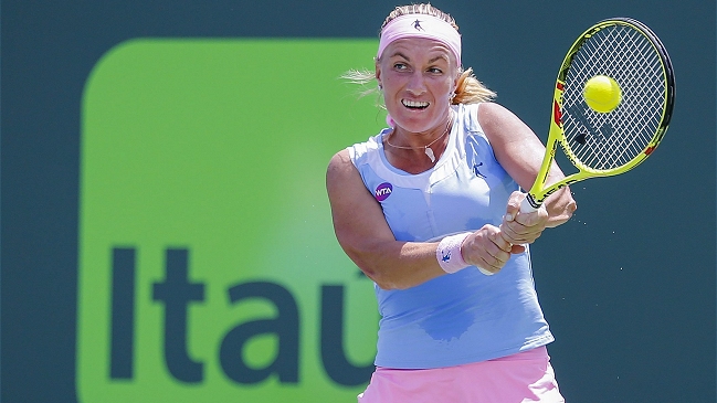 Kuznetsova eliminó a Bacsinszky y avanzó a la final del Miami Open