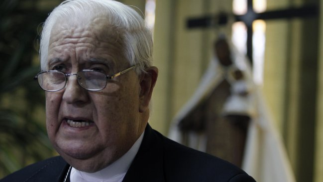 Obispo Goic reiteró críticas por inequidad: Sueldo ético debería ser de 400 mil pesos