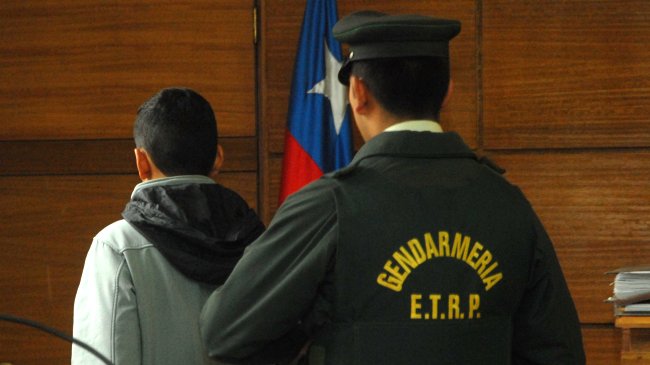 San Antonio: A prisión preventiva cinco miembros de una banda dedicada al robo de camiones