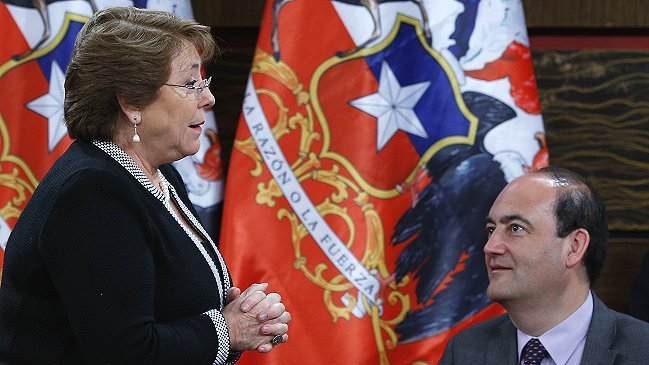 Consejo de Observadores rechaza que el Gobierno redacte conclusiones de cabildos