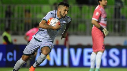 Ronnie Fernández descontó de penal para S. Wanderers ante Audax Italiano