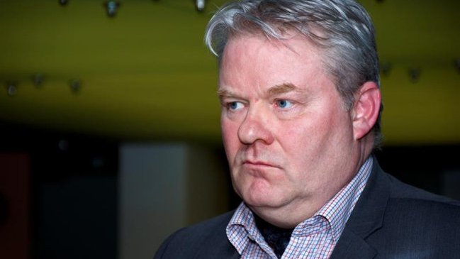 Nuevo primer ministro islandés asumió formalmente su cargo