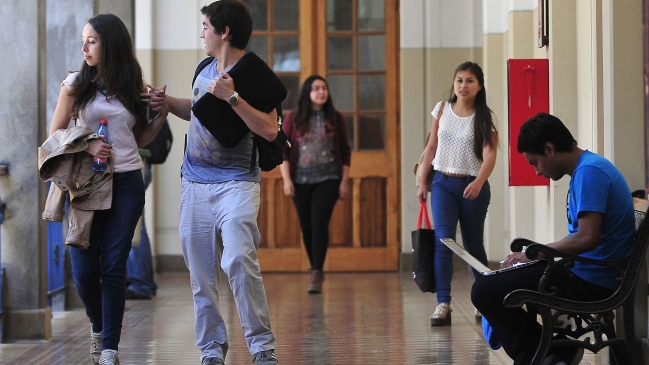 Instituciones privadas lamentaron apertura del Gobierno a financiar gratuidad vía glosa