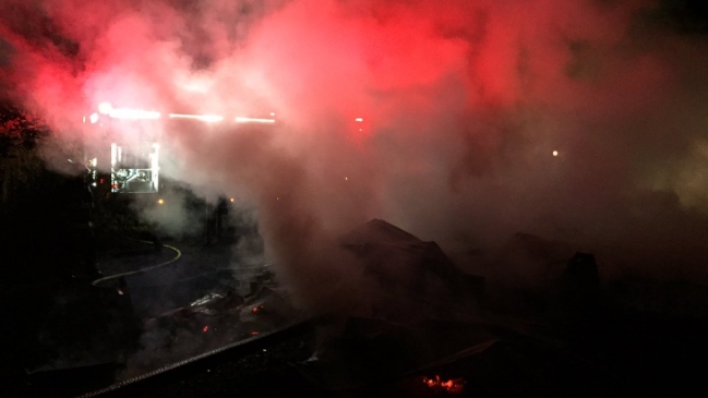 Desconocidos quemaron maquinaria agrícola en Lanco