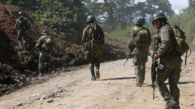 Emboscada de presuntos terroristas dejó dos muertos en Perú