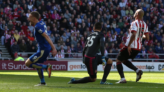 Leicester derribó a Sunderland y dio un nuevo paso al título en la liga Premier