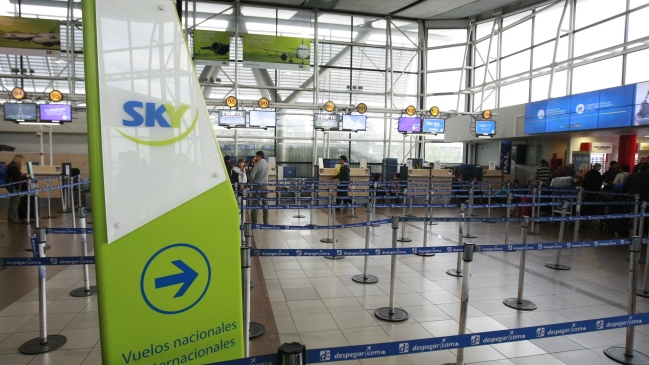 Trabajadores de Sky depusieron huelga y operaciones se normalizarán el martes