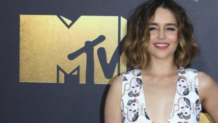   Estrellas desfilaron por la alfombra roja de los MTV Movie Awards 