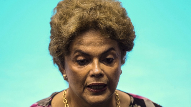 Gobierno brasileño negó compra de votos para impedir juicio a Rousseff