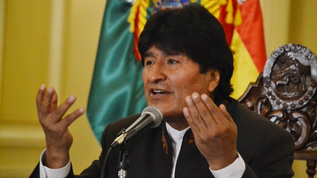 Evo Morales viajó al Vaticano para reunirse con el papa