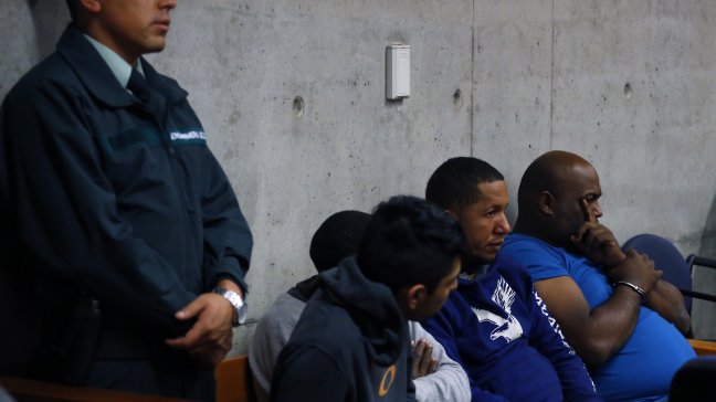 Cuatro detenidos por robo a banco en Lo Valledor quedaron en prisión preventiva