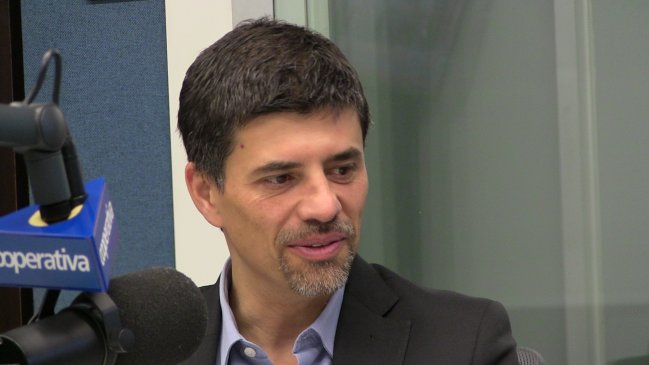 Vocero de Gobierno y crítica de Insulza: Refleja la política del pasado