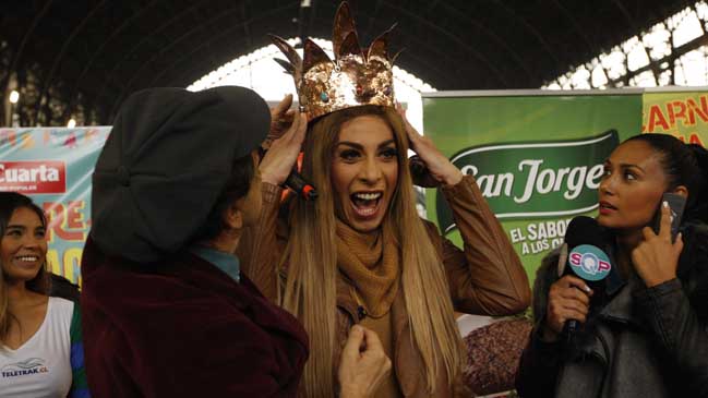  Movilh celebra elección de Botota Fox como Reina Guachaca  