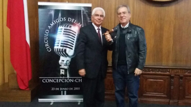 Sergio Campos recibió premio en Concepción
