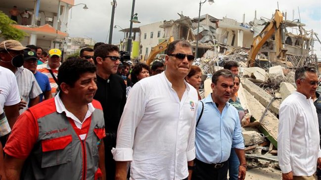 Presidente de Ecuador admitió que reconstrucción tras el terremoto 