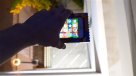 ¿Qué pasa si un iPhone con carcasa de Lego cae desde un edificio?
