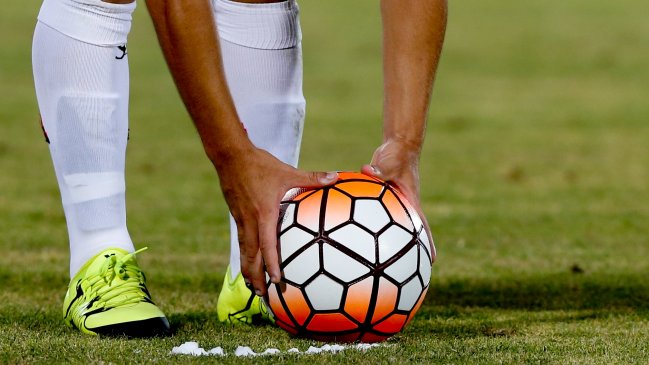 Sifup decide este jueves si hay paro en el fútbol chileno