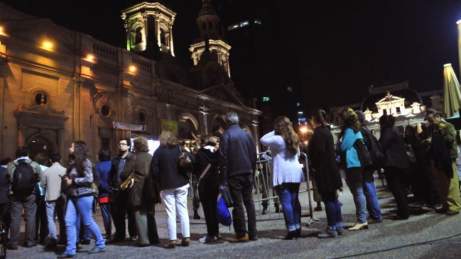 Miles de ciudadanos despidieron a Patricio Aylwin en la Catedral Metropolitana
