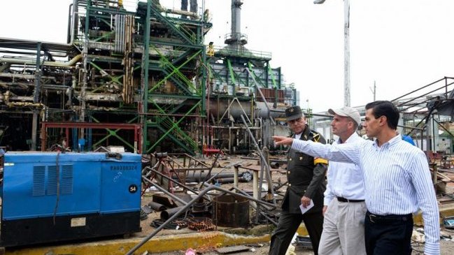 Aumentan a 24 los muertos por explosión en planta petroquímica de México