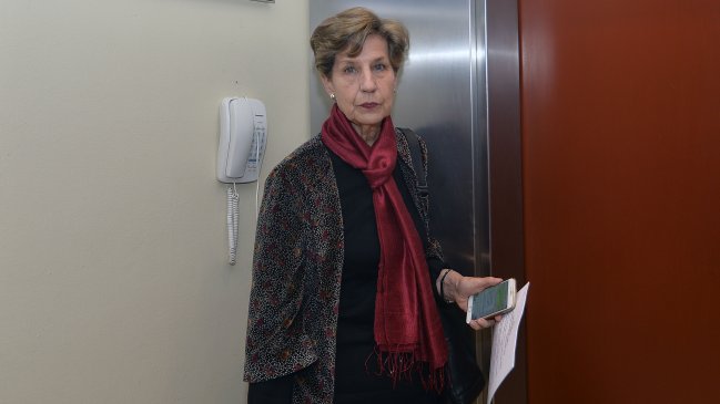 Allende por primarias: En ninguna parte se dice que se tiene que ir personalmente