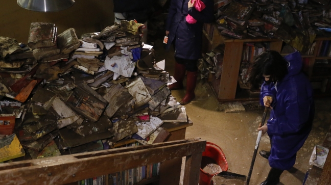 Librería afectada por inundaciones celebrará 