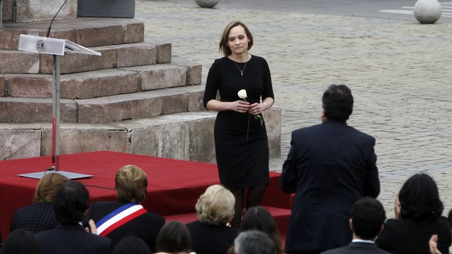 Carolina Goic pidió perdón ante Aylwin por las faltas de los políticos