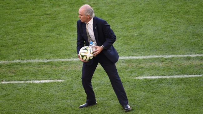 Alejandro Sabella permanece internado en hospital de Buenos Aires