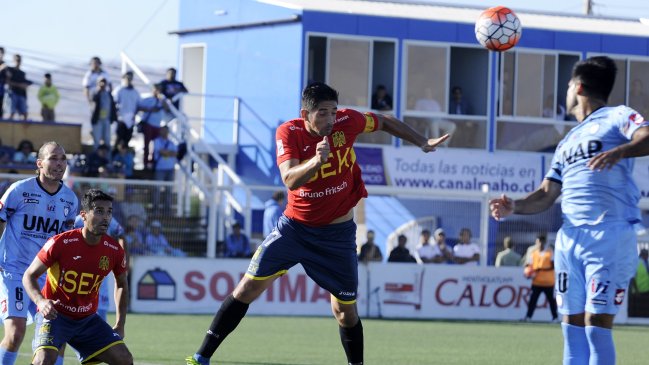 Unión Española ganó a Deportes Iquique tras dar vuelta el marcador