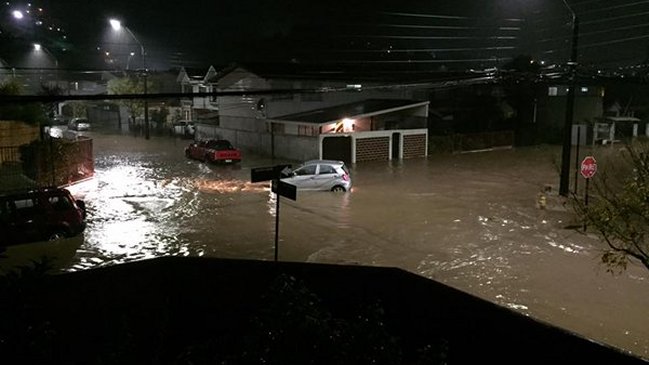 Sistema frontal genera inundaciones en la Región del Biobío
