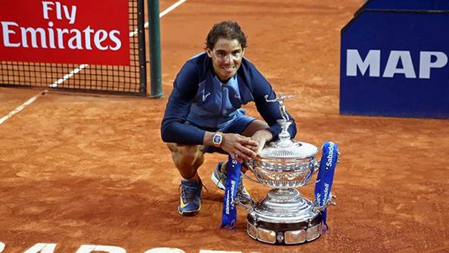 Nadal venció a Nishikori y alcanzó su novena corona en el Conde de Godó