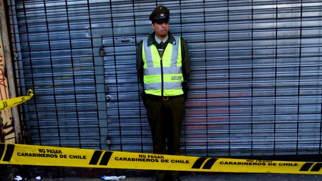 Hombre fue hallado muerto en plena calle a causa del frío en La Cisterna