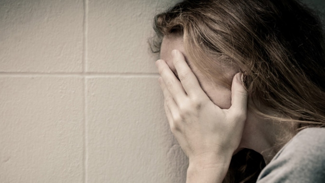 Sujeto fue condenado a 30 años de cárcel por incesto reiterado de su hija adolescente