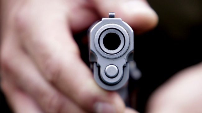 India: Adolescente se disparó en la cabeza al tomarse una 