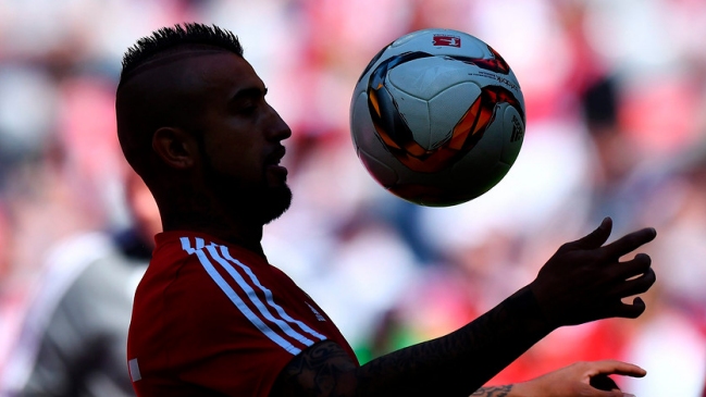 FC Bayern de Arturo Vidal empató y no pudo amarrar el tetracampeonato de la Bundesliga