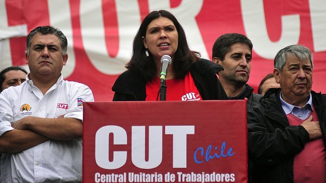 Marcha de la CUT concluyó con anuncio de un nuevo paro nacional
