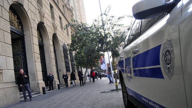 Delincuentes a rostro descubierto robaron en el Ministerio de Hacienda