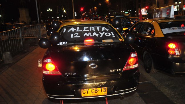Taxistas se movilizarán en todo el país contra Uber y Cabify este 12 de mayo