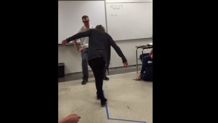 Profesor enseñaba sobre los efectos del alcohol, pero se llevó una dolorosa sorpresa