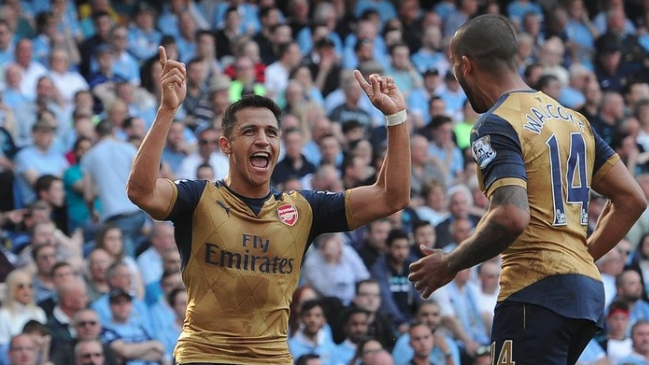 Alexis Sánchez anotó un golazo en vibrante empate de Arsenal ante Manchester City de Pellegrini