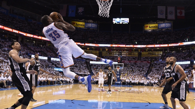 Oklahoma City Thunder igualó la serie ante San Antonio Spurs en la Conferencia Oeste