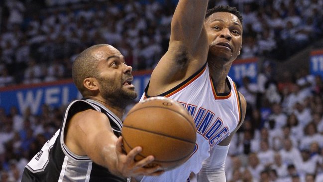 Oklahoma City Thunder se puso en ventaja en la semifinal del oeste ante San Antonio Spurs