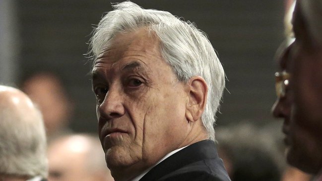 Piñera sigue liderando lista de presidenciables, según encuesta CERC-MORI