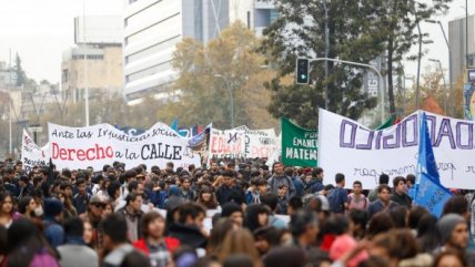 La multitudinaria marcha estudiantil en la Alameda
